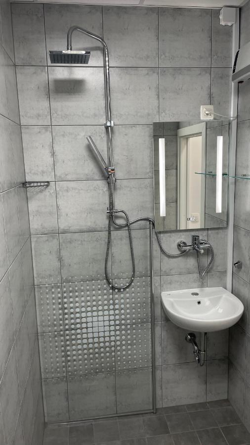 Simba Apartment B Smarjeske Toplice ภายนอก รูปภาพ